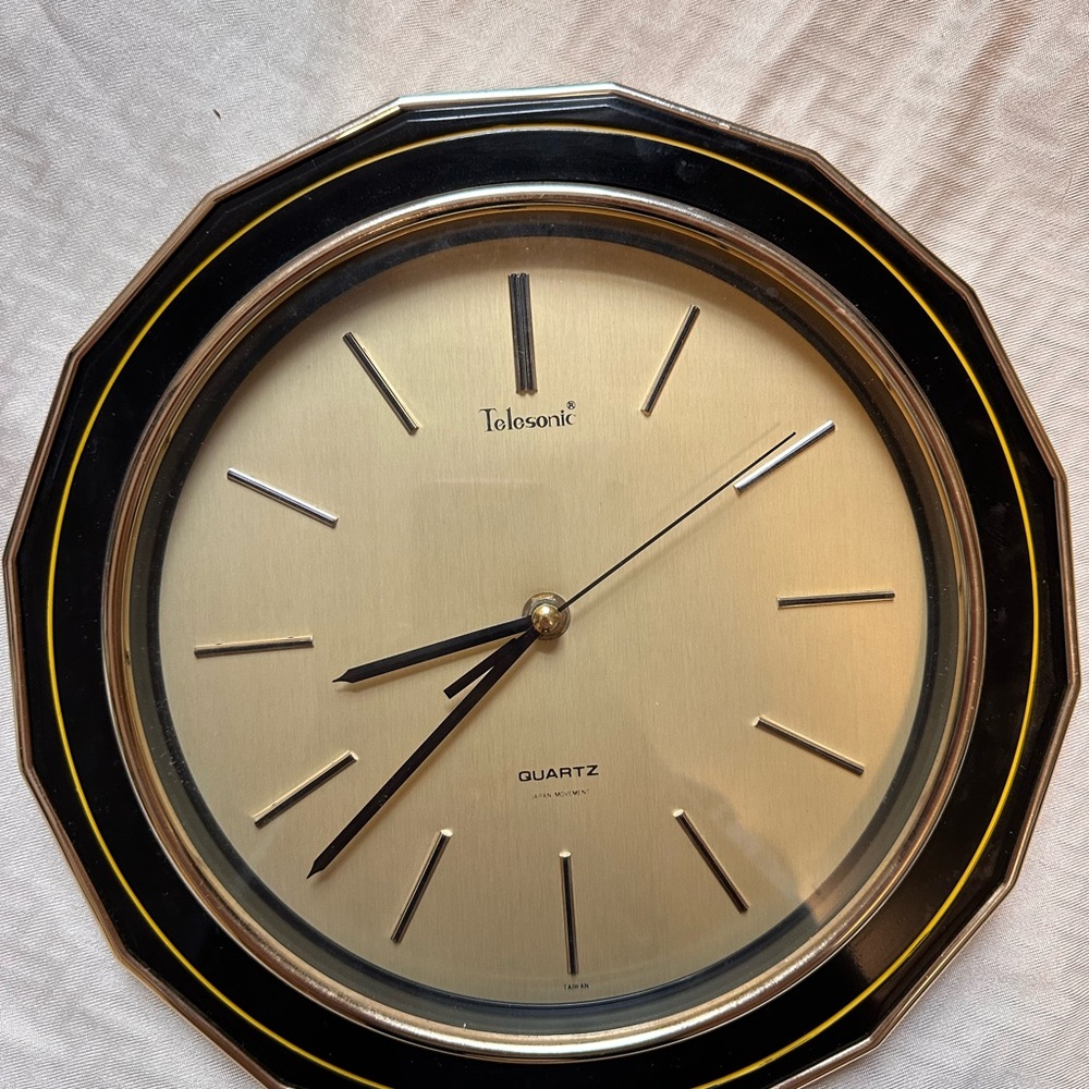 Vintage Black and Gold Wall Clock